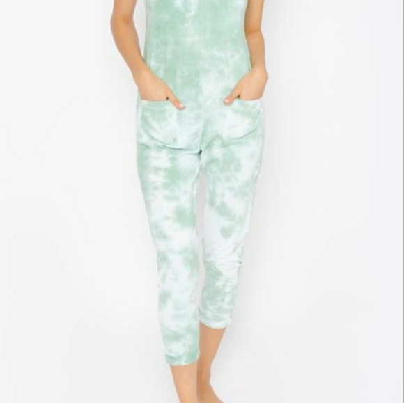 Smash and Tess Saturday romper in Spearmint - Picture 2 of 5